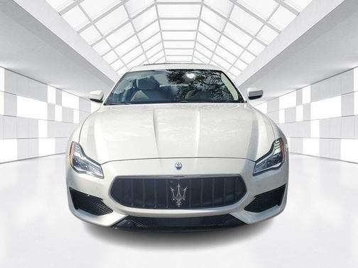 2022 Maserati Quattroporte Modena