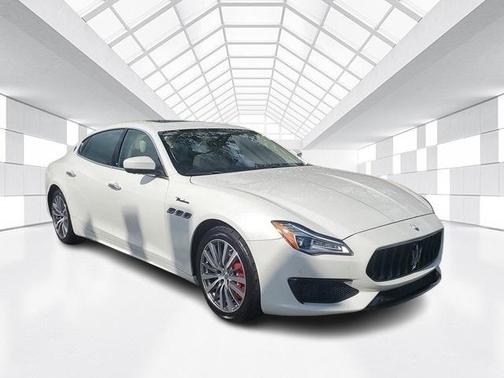 2022 Maserati Quattroporte Modena