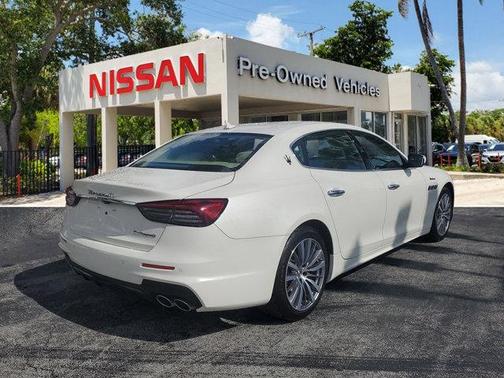 2022 Maserati Quattroporte Modena