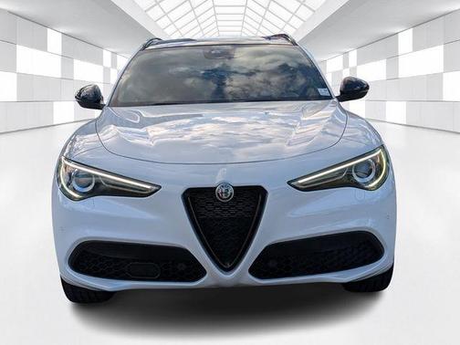 Alfa White 2023 Alfa Romeo Stelvio Veloce