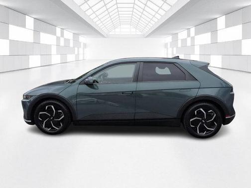 2022 Hyundai IONIQ 5 SEL