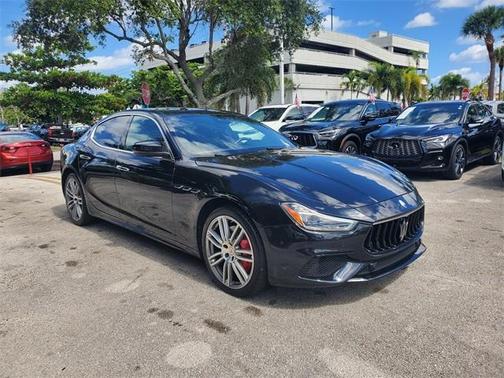 2022 Maserati Ghibli Modena