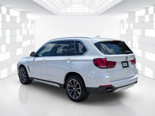 Alpine White 2017 BMW X5 sDrive35i