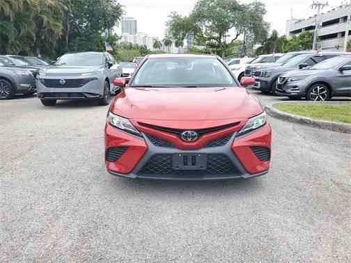 2019 Toyota Camry SE