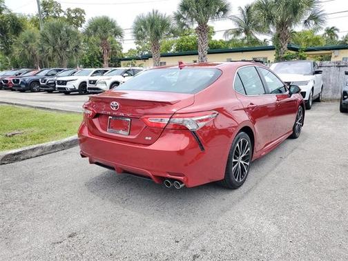 2019 Toyota Camry SE
