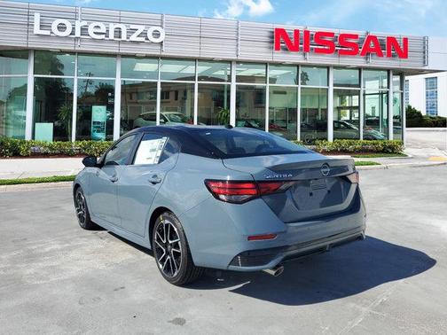 2025 Nissan Sentra SR