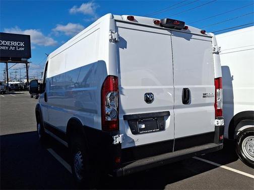 2025 RAM ProMaster 1500 Low Roof