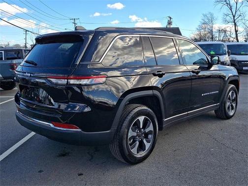 2024 Jeep Grand Cherokee 4xe Base