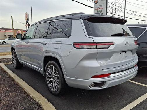 2025 Jeep Grand Cherokee L Summit Reserve