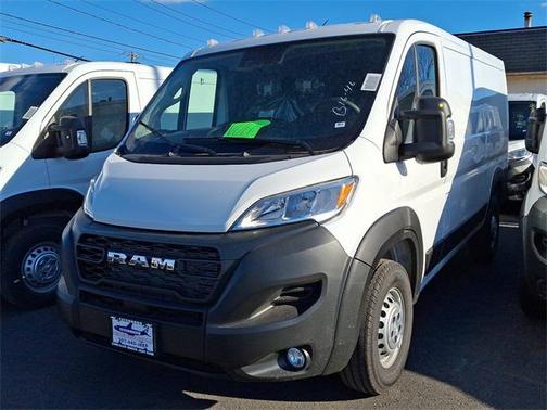 2025 RAM ProMaster 1500 Low Roof