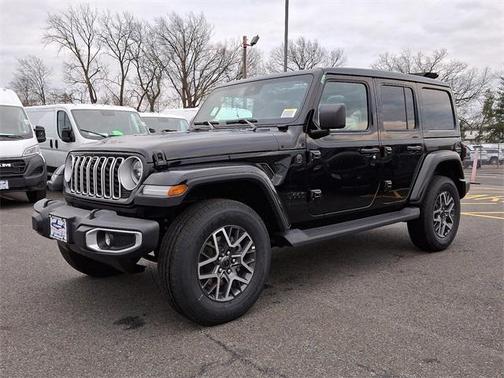 2025 Jeep Wrangler 4-Door Sahara 4x4