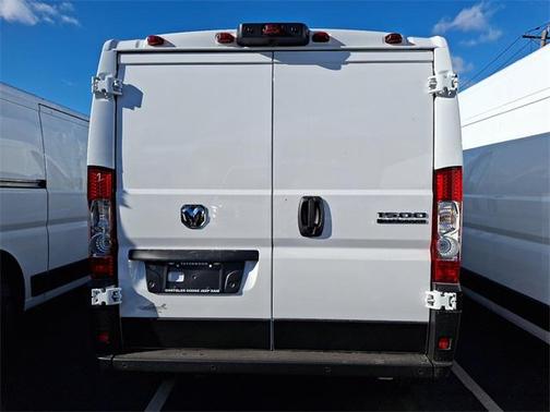 2025 RAM ProMaster 1500 Low Roof