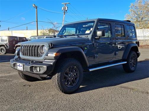 2025 Jeep Wrangler Sport S
