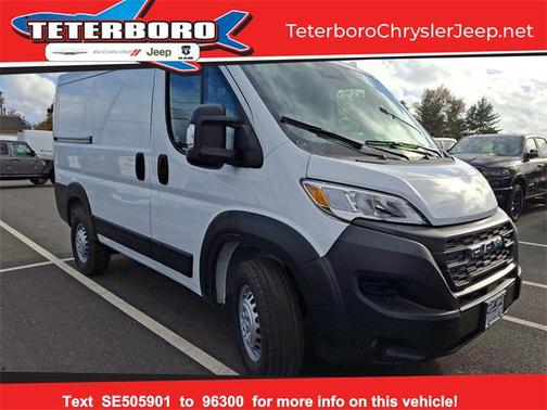 2025 RAM ProMaster 1500 Low Roof
