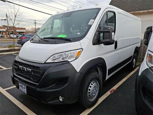 2025 RAM ProMaster 1500 Low Roof
