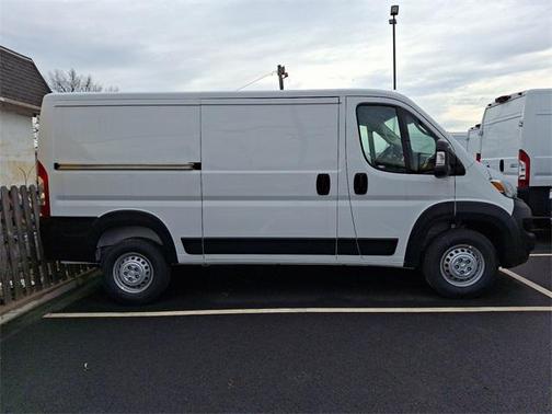 2025 RAM ProMaster 1500 Low Roof