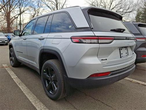 2025 Jeep Grand Cherokee Limited X