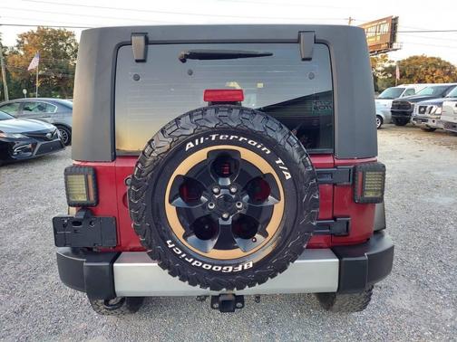 2010 Jeep Wrangler Unlimited Sahara