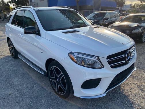 2017 Mercedes-Benz AMG GLE 43 Base 4MATIC