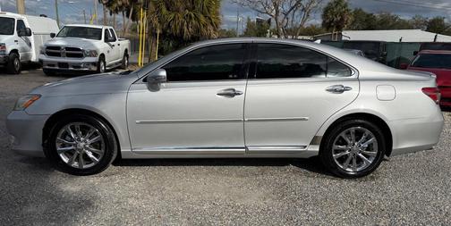 2011 Lexus ES 350 Base