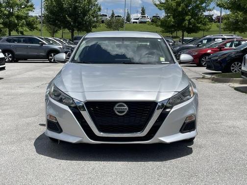 2020 Nissan Altima S FWD