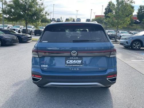 2025 Volkswagen Taos 1.5T SE