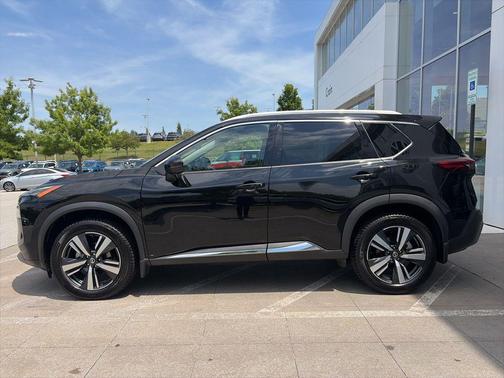 Super Black 2021 Nissan Rogue SL