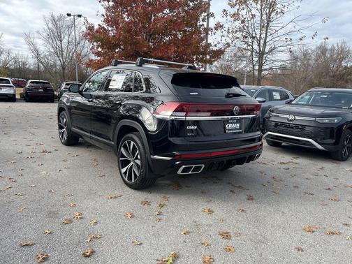 Black 2026 Volkswagen Atlas Cross Sport 2.0T SEL Premium