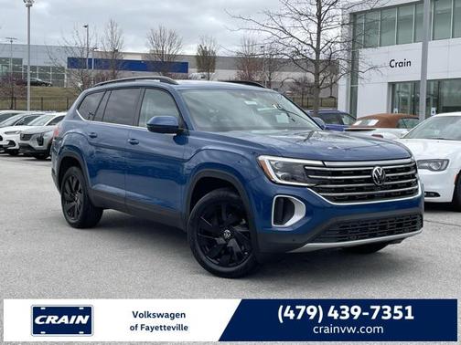 2025 Volkswagen Atlas 2.0T SE w/Technology
