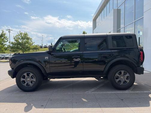 SHADOW BLACK 2025 Ford Bronco Big Bend