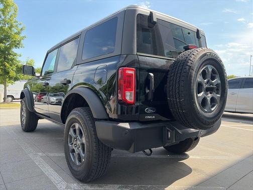 SHADOW BLACK 2025 Ford Bronco Big Bend