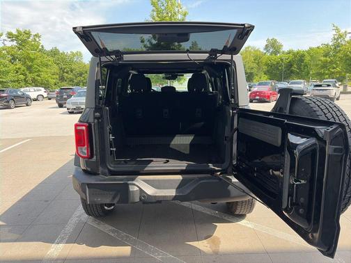 SHADOW BLACK 2025 Ford Bronco Big Bend
