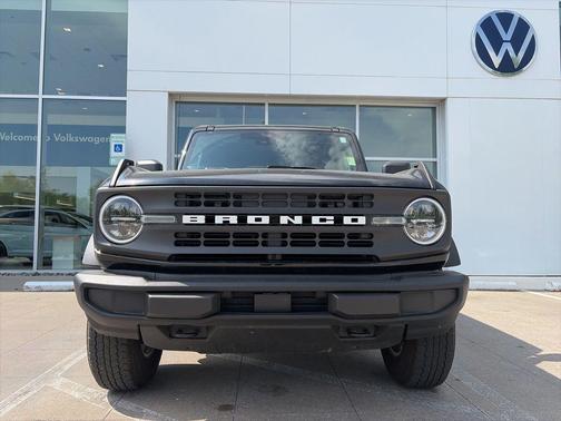 SHADOW BLACK 2025 Ford Bronco Big Bend