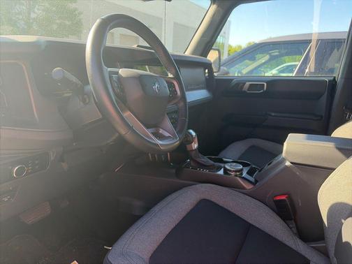 SHADOW BLACK 2025 Ford Bronco Big Bend