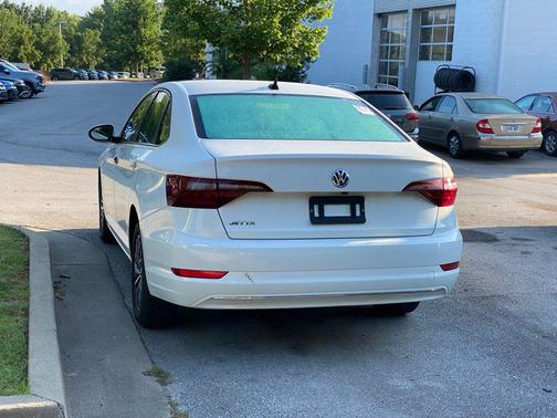 Pure White 2021 Volkswagen Jetta 1.4T S
