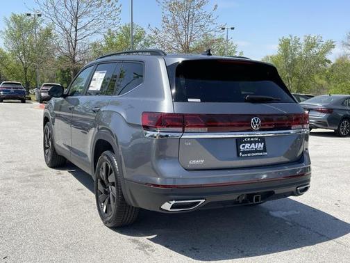 2025 Volkswagen Atlas 2.0T SE w/Technology 4MOTION