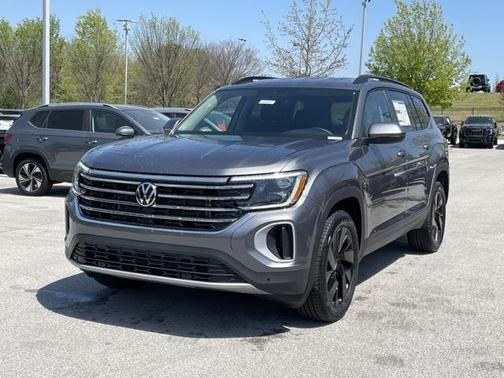 2025 Volkswagen Atlas 2.0T SE w/Technology 4MOTION