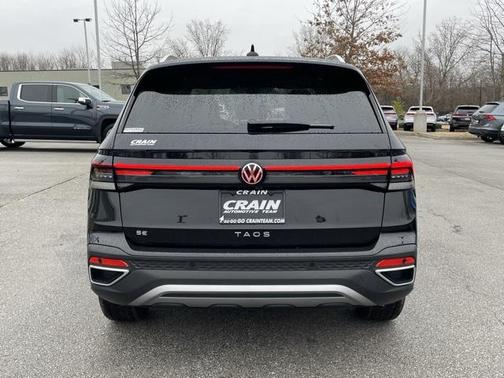 2025 Volkswagen Taos 1.5T SE