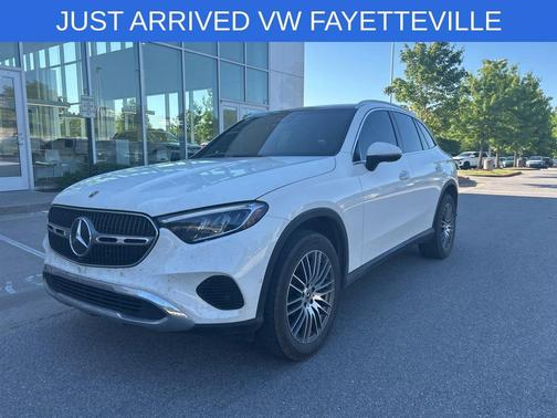 Polar White 2025 Mercedes-Benz GLC 300 4MATIC