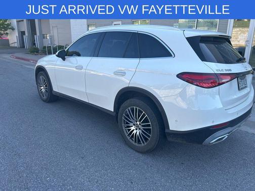 Polar White 2025 Mercedes-Benz GLC 300 4MATIC