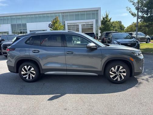 2025 Volkswagen Tiguan 2.0T S