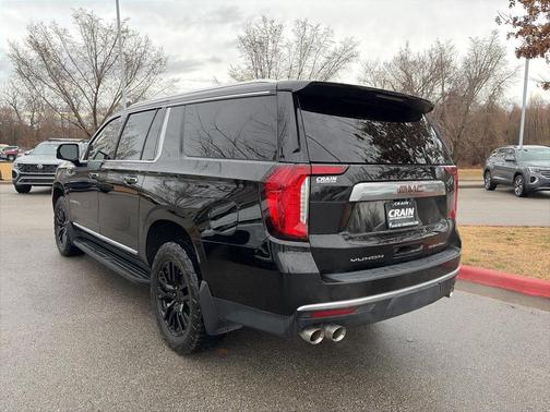 2022 GMC Yukon XL Denali