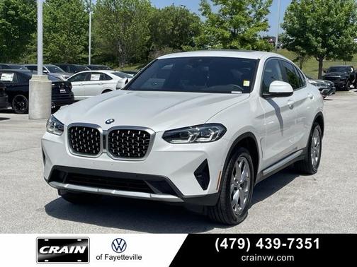 2024 BMW X4 xDrive30i