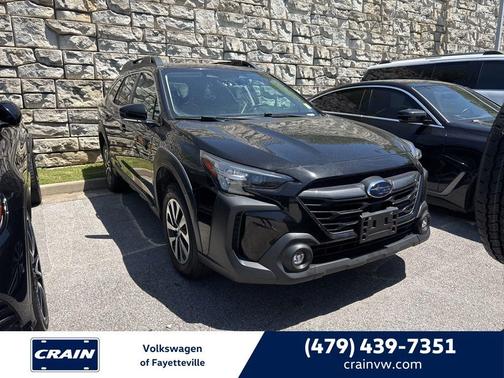 Crystal Black Silica 2025 Subaru Outback Premium