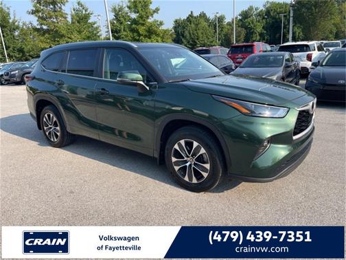 2024 Toyota Highlander XLE