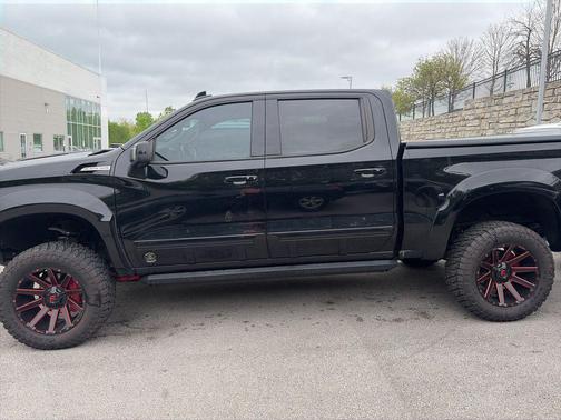 Black 2019 Chevrolet Silverado 1500 LTZ