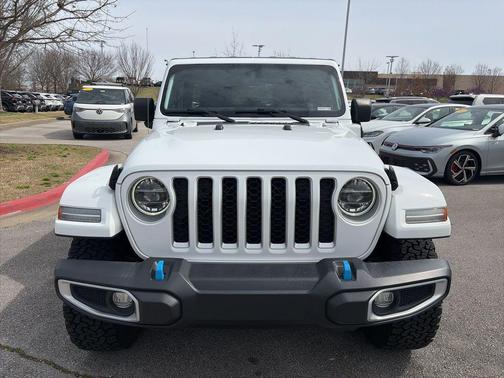 Bright White Clearcoat 2022 Jeep Wrangler Unlimited 4xe Sahara