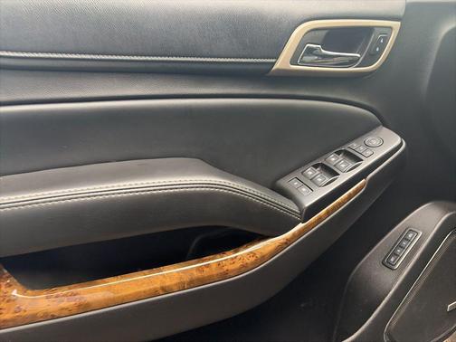 Iridium Metallic 2016 GMC Yukon Denali