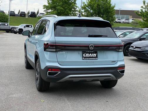 Gray 2026 Volkswagen Taos SE