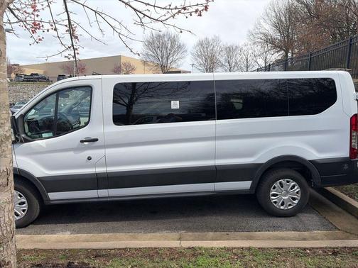 2024 Ford Transit-350 XLT